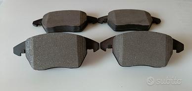 Kit pastiglie Brembo assale anteriore