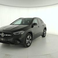 MERCEDES-BENZ GLA 200 d automatic