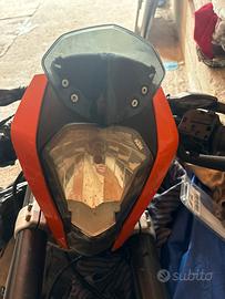 Faro anteriore ktm duke 125 2015