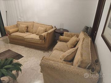 Coppia di divani
