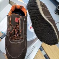 Scarpe antinfortunistiche