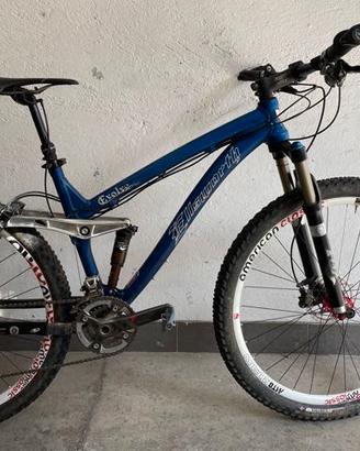Hellsworth Evolve 29