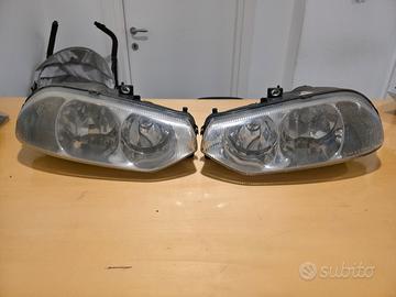 Fari anteriori Alfa 156