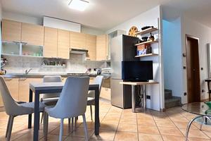 VILLA A SCHIERA A MOLINELLA