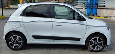 Renault Twingo SCe EDC Intens