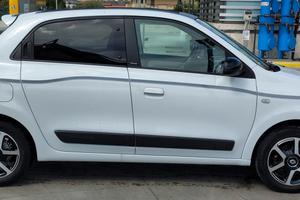 Renault Twingo SCe EDC Intens