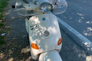 Moto vespa 50 et4 piaggio