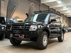 MITSUBISHI Pajero 3.8 V6 24V aut. 5p. Instyle *L
