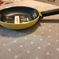 Casseruola antiaderente 24 cm e padella 20 con