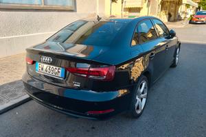 Audi A3 sedan benzina 150cv aut.