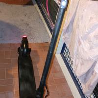 monopattino elettrico sewgay ninebot 