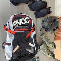 Protezioni - Zaino - Casco - Scarpe MTB taglie S/M