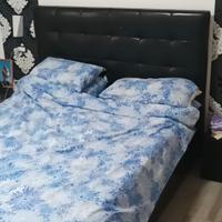 Letto matrimoniale con contenitore