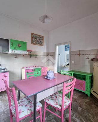 VILLA A SCHIERA A CELLINO ATTANASIO
