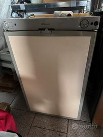 Frigo trivalente Dometic camper caravan