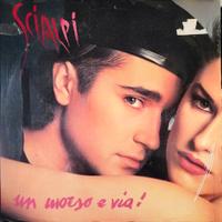 Dischi in vinile. Un morso e via  (Scialpi)
