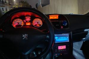 Peugeot 207 CC Roland Garros 