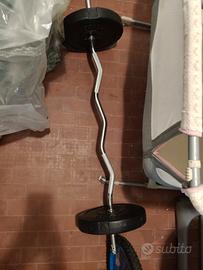 bilanciere EZ sagomato + due dischi da 10kg toatla
