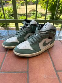 Air Jordan 1 - Verdi e Bianche 42.5