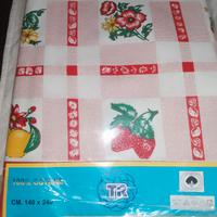 tovaglia ancora chiusa 