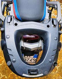 PIASTRA POSTERIORE PORTAVALIGIA GIVI