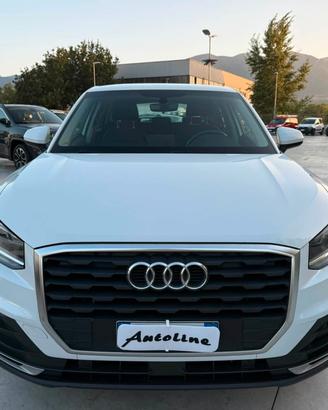 Audi Q2 1.6 TDI 116CV -S TRONIC- BIANCO PERLA