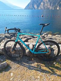 Bici gravel Bianchi Impulso GRX 610 2x12