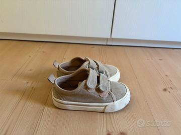 Scarpe per bambino numero 22