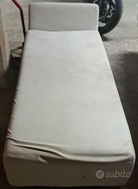 Chaise longue in tessuto bianco