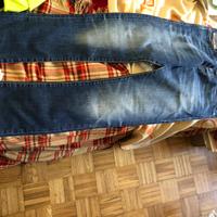 JEANS DIESEL D-VIKER SIZE W30 L32