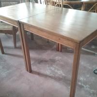 TAVOLI DA PRANZO  QUADRATI  UGUALI