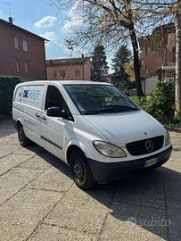 Mercedes VITO 111 cdi long