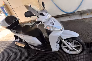 Honda sh