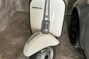 Piaggio Vespa 50 Special