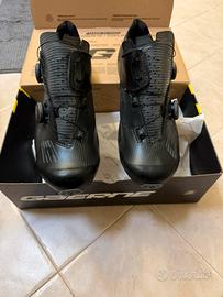 Scarpe gaerne carbonio