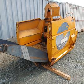 Impagliatore lancia paglia