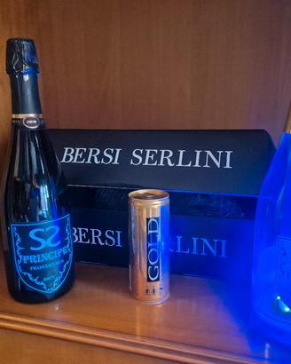 Bottiglie illuminate Bersi e Serlini