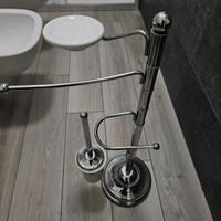 Piantana bagno