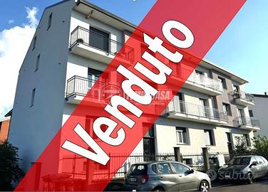 TRILOCALE IN PICCOLA PALAZZINA CENTRO PAESE!