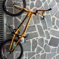 BMX HUWAHARA