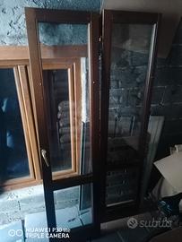 Porta finestra in legno con telaio 