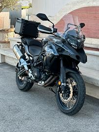 Benelli TRK 502 x