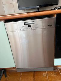 Lavastoviglie Miele 