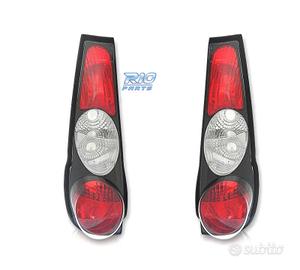 FANALI FIAT PUNTO 93-99 FONDO NERO