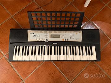 Tastiera Yamaha PSR E203