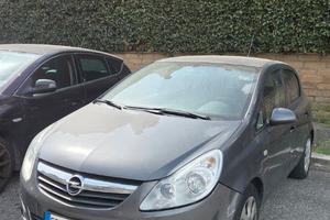 Opel Corsa NEOPATENTATI