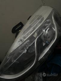 Proiettore ant sx Renault Clio