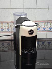 Macchina del Caffè Lavazza A Modo Mio Jolly bianca