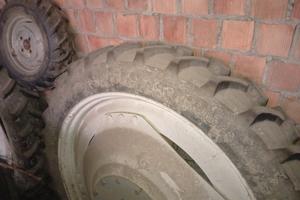 Gomme e cerchi trelleborg trattore