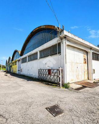 CAPANNONE A MOSCIANO SANT'ANGELO